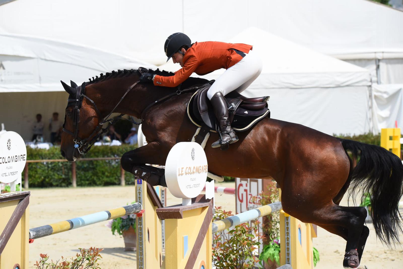 AURORA GUARAGNO AL CSI 4 STELLE SALTA IL GRAN PREMIO - Puglia a Cavallo